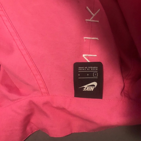 Nike Jacket - Picture 2 of 4